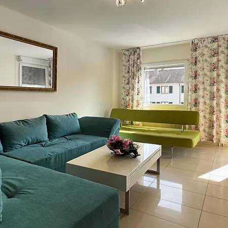 Weil-city Apartment